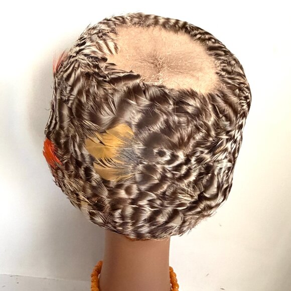 Vintage 60s Italy Pillbox Toque Quail Feathers Brown Striped Color Pop Hat 22\